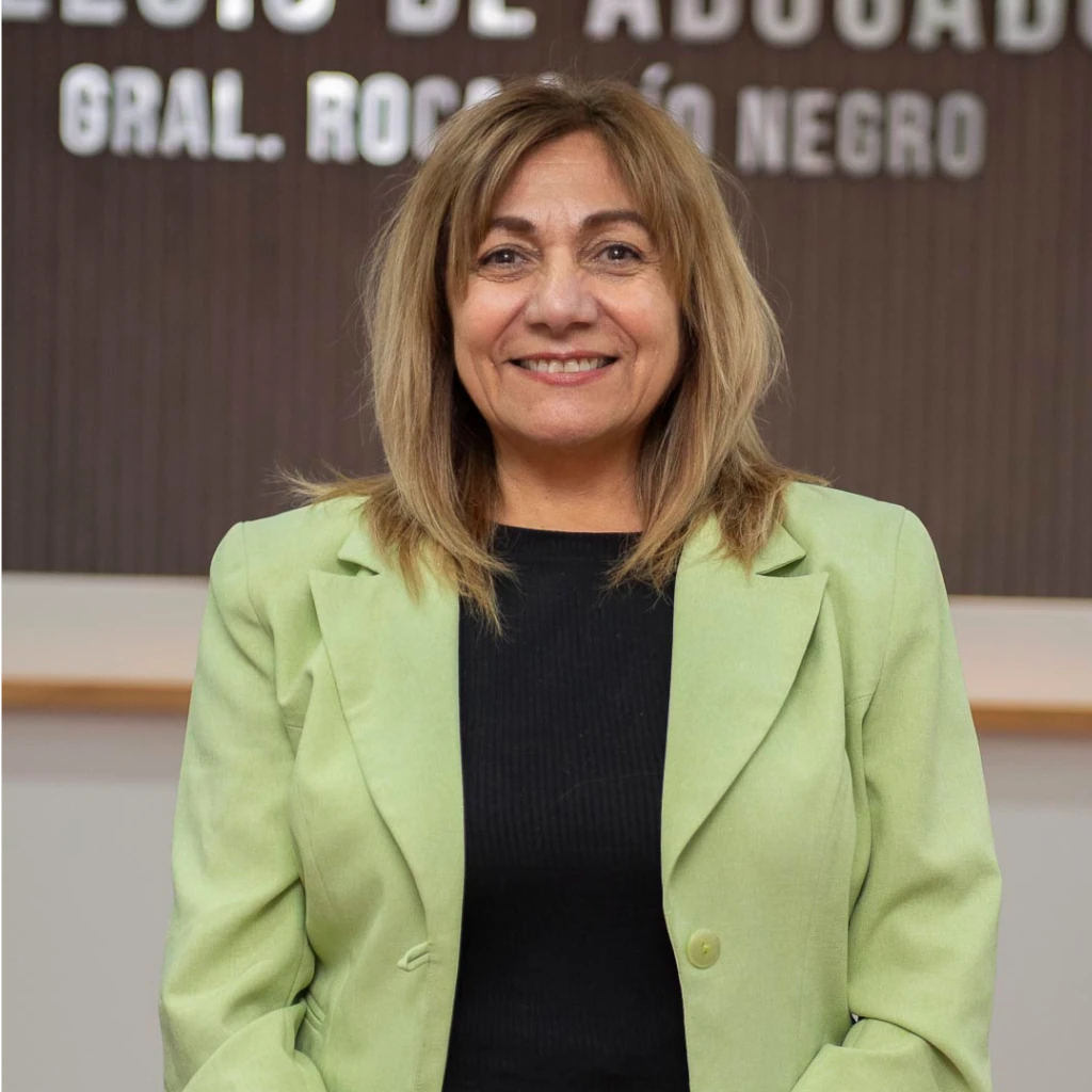 Dra. María Angélica San Vicente